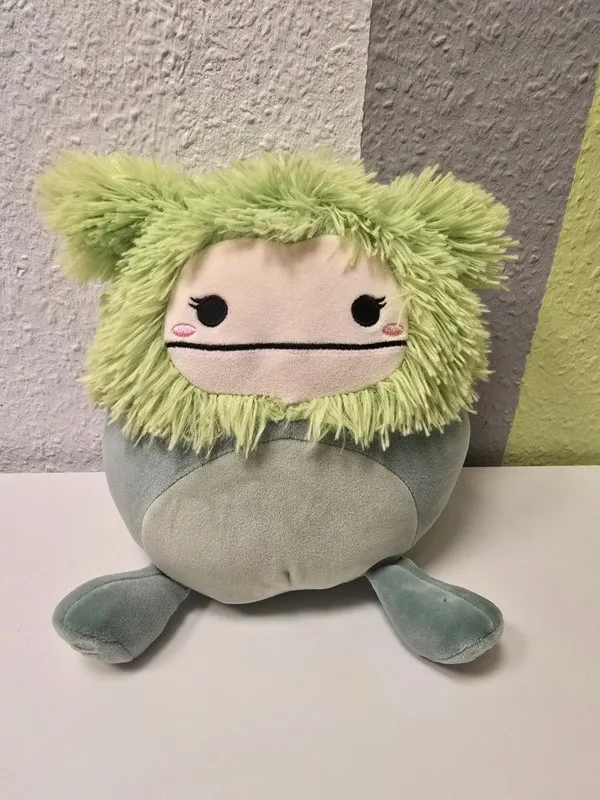 Squishmallows - Yeti 20cm