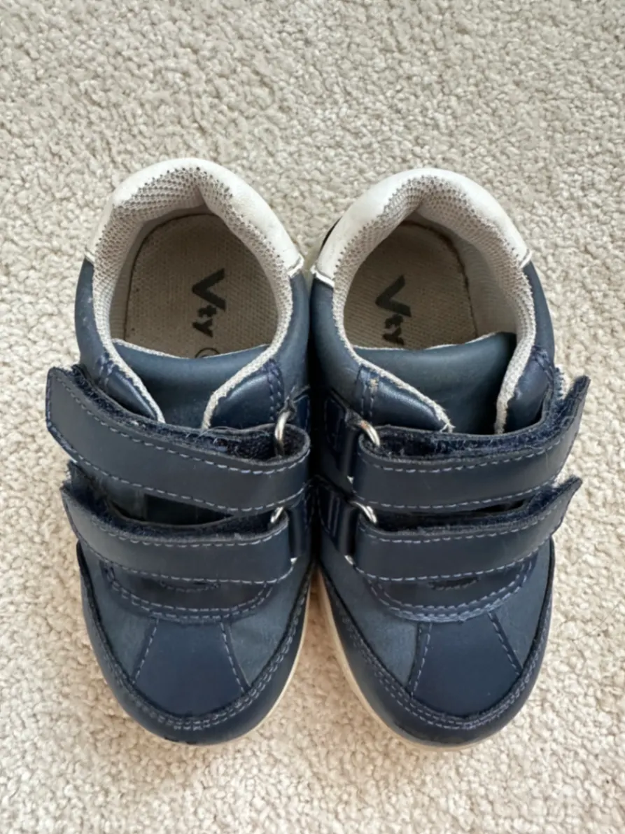 Schuhe Babyschuhe Victory Gr. 21