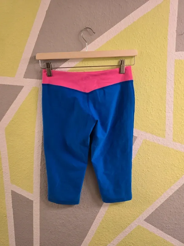 3/4 Sporthose Nike Gr. M 10-12Y 137-146cm