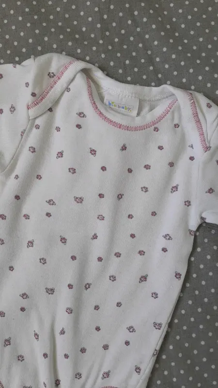 BioBaby Blümchen Body Gr 62/68 Baby Mädchen, creme, Langarm, Bio Baumwolle
