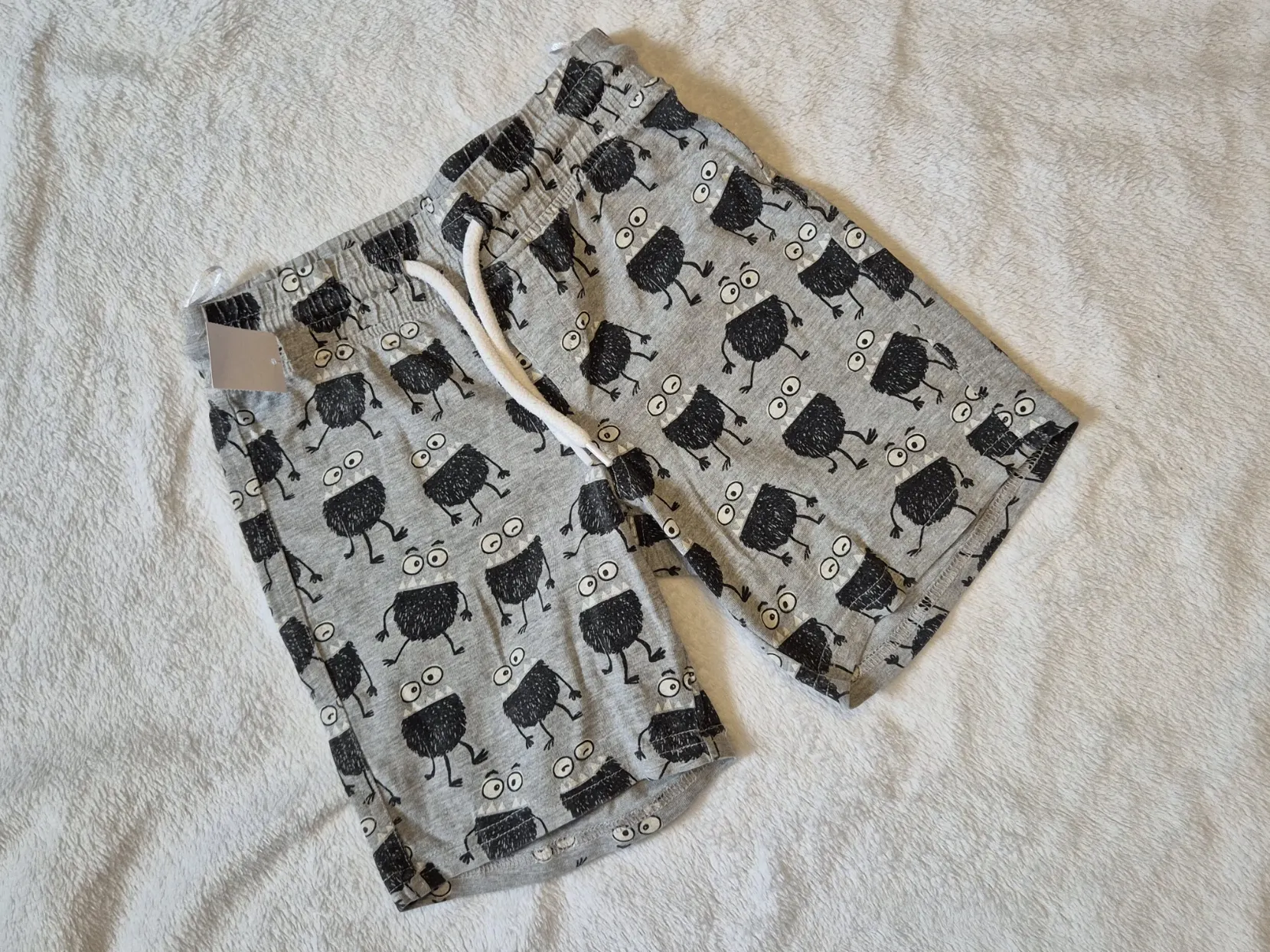 Shorts / kurze Hose "Monster", Jungen, C&A, Größe 110