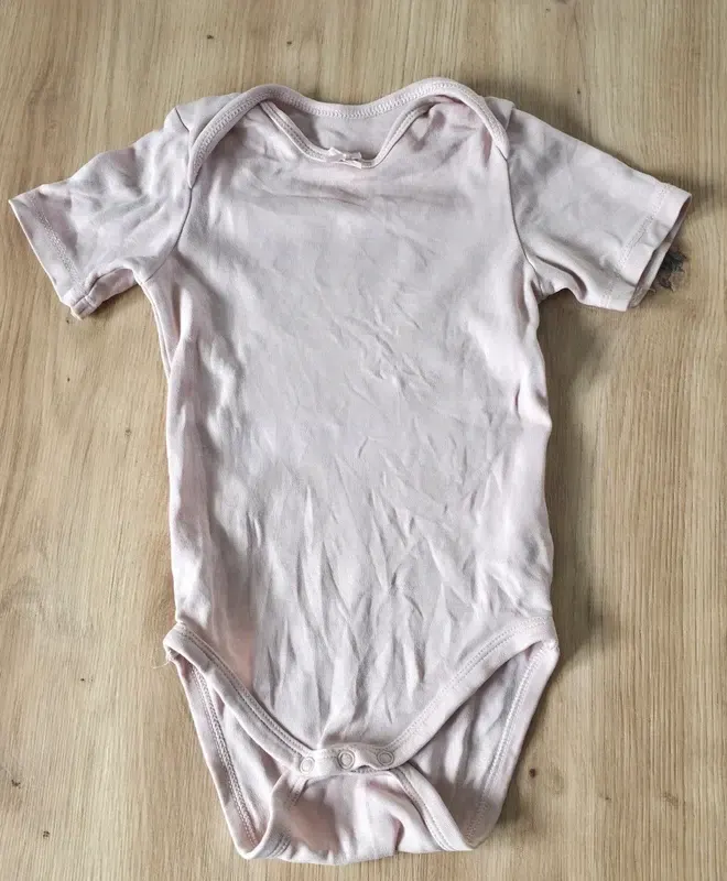 5er Set C&A Kurzarmbodies Mädchen rosa, lila, Punkte Größe 86