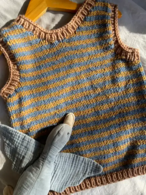 handmade weste pullunder gestrickt aus wolle 104 handmade montessori