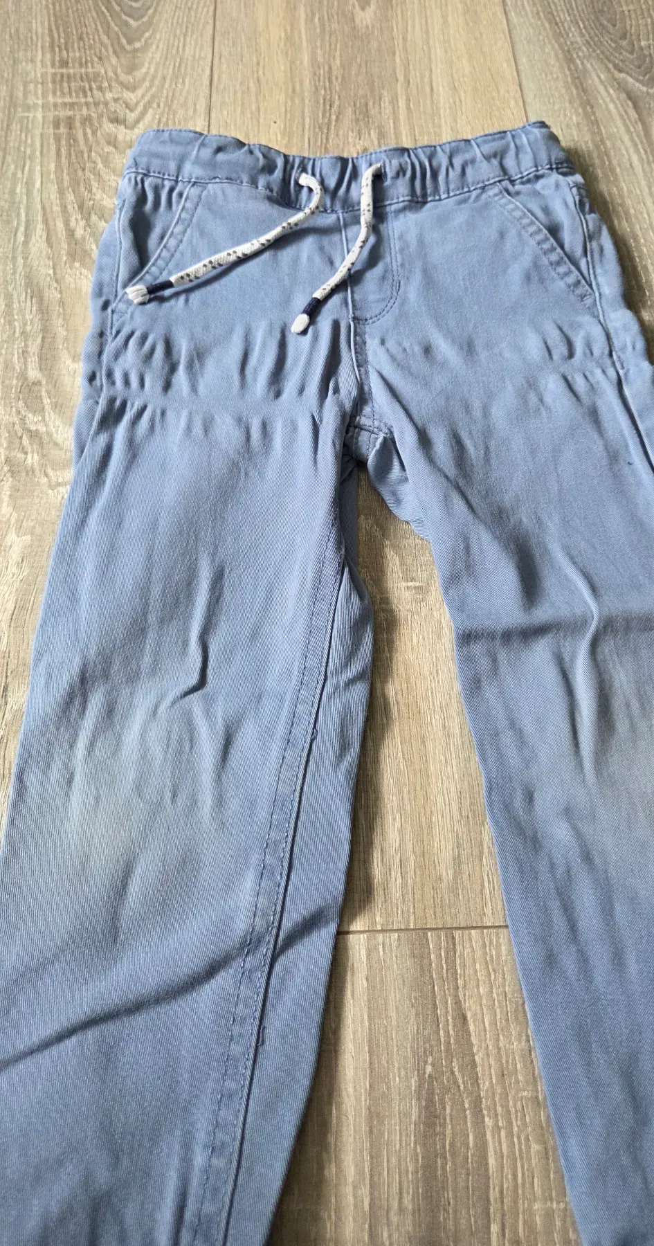 Set 2 Hosen/ dünne Jeans mit Kordelzug Gr. 104