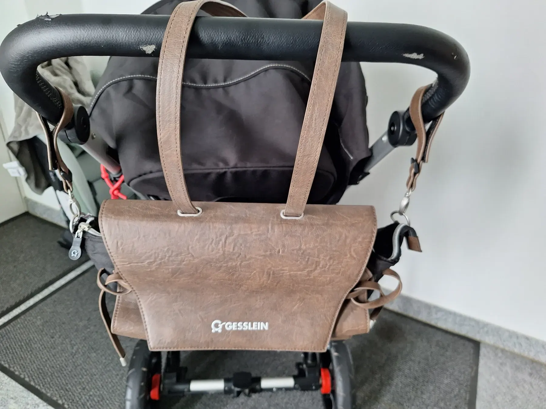 Wickeltasche Gesslein Leder Farbe Tabak