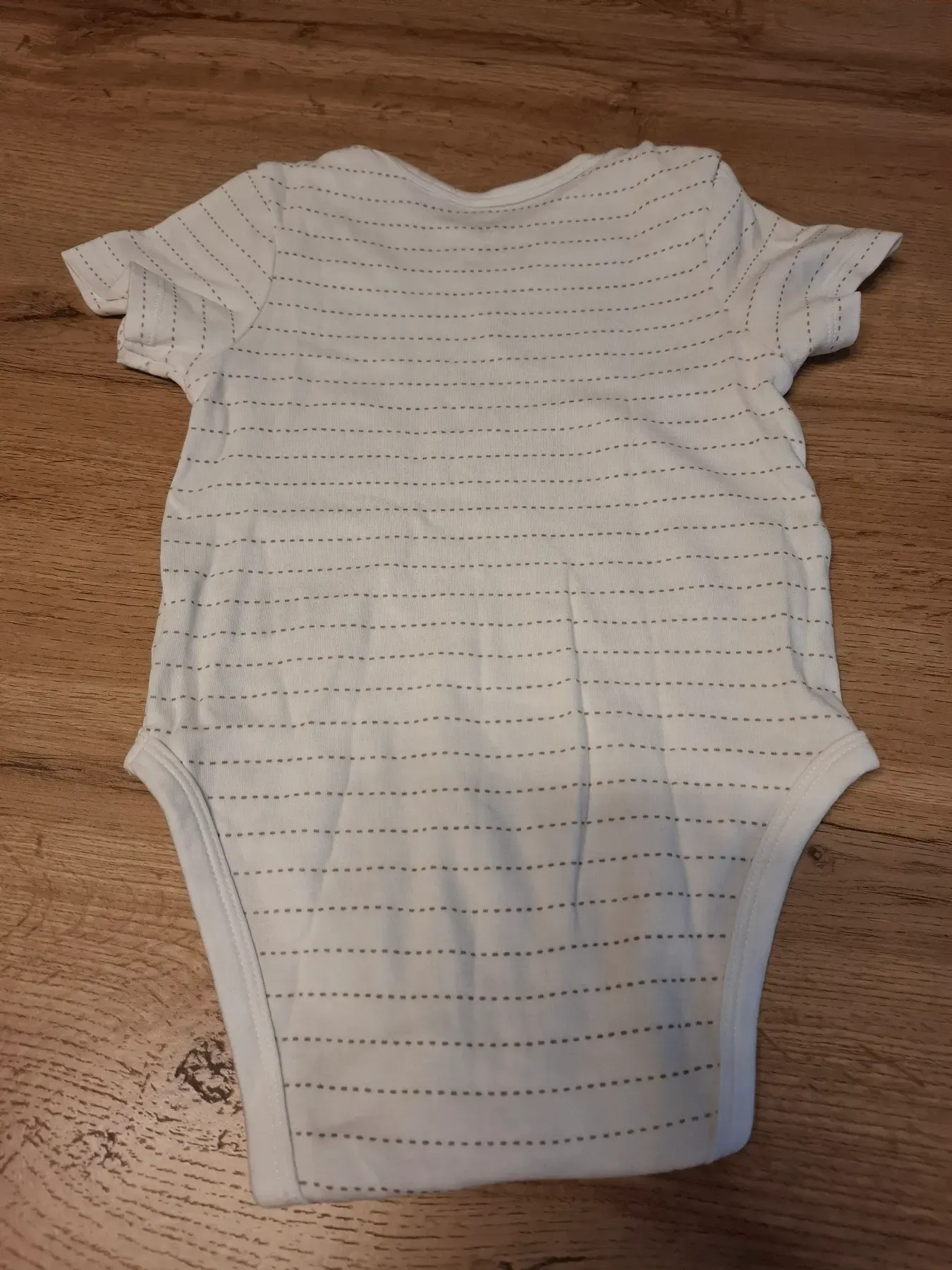 Kurzarmbody Größe 86 C&A
