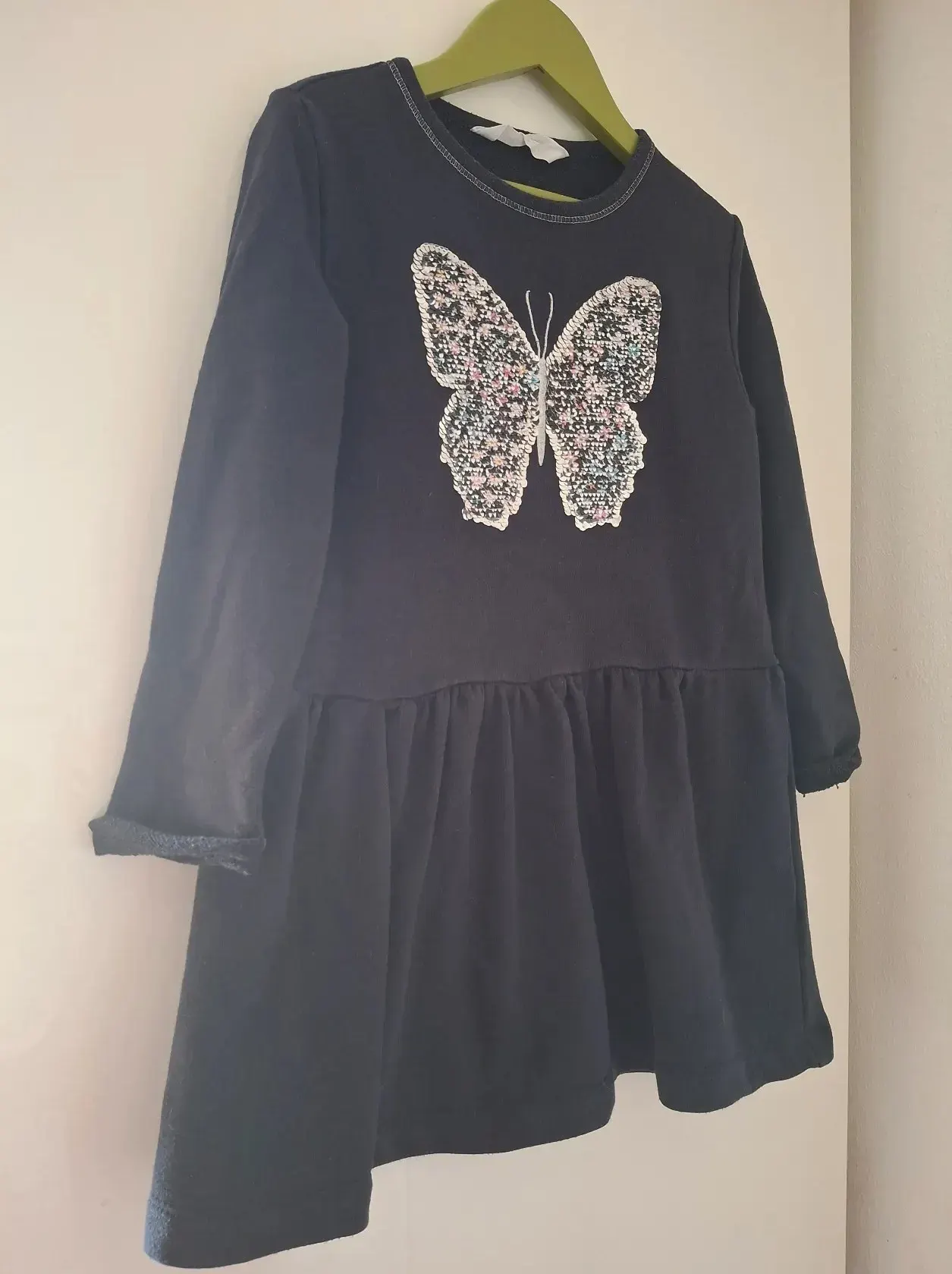 H&M Sweatkleid Wendepailetten Schmetterling 110/116