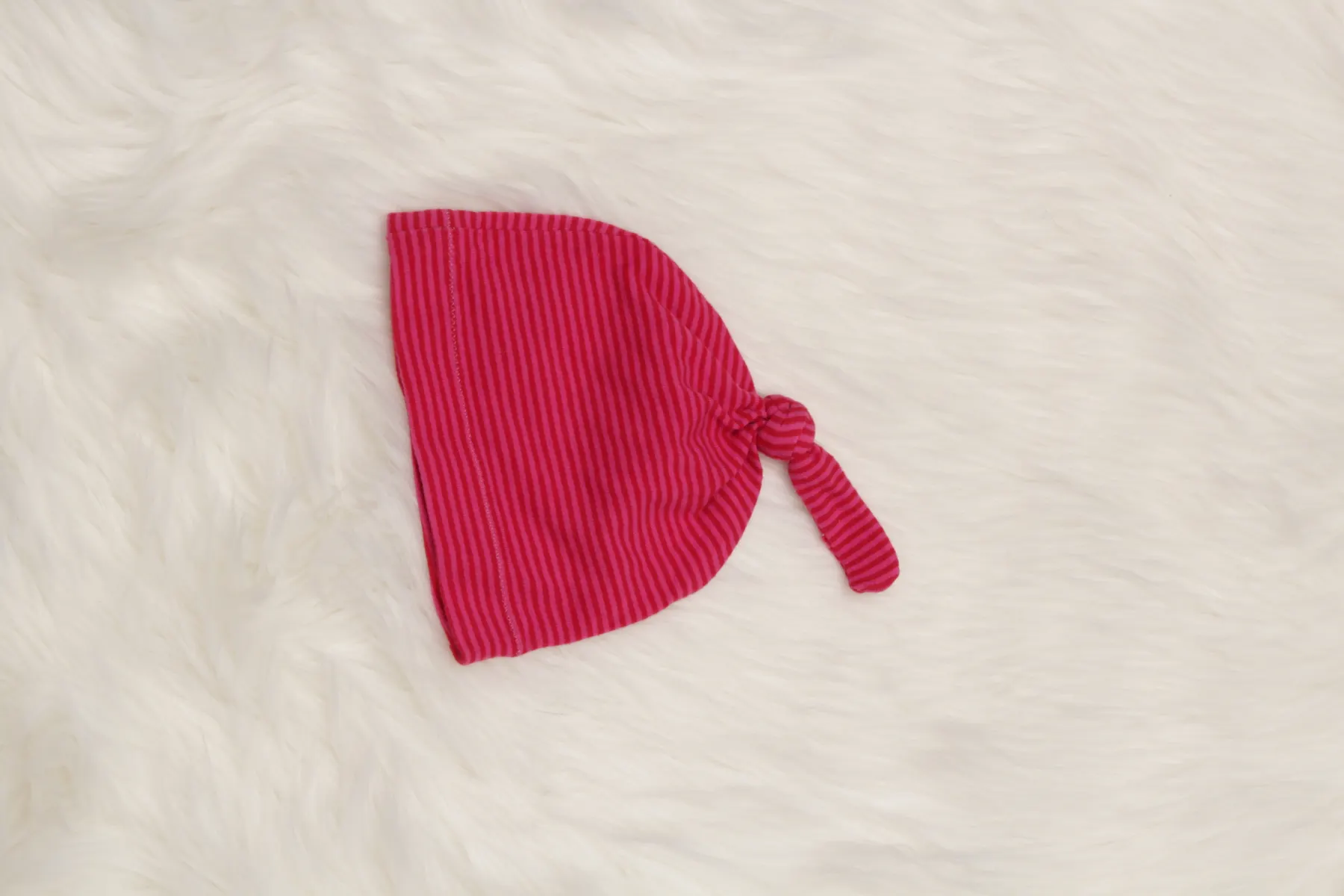 Knoten - Newborn / Baby-Mütze Handmade
