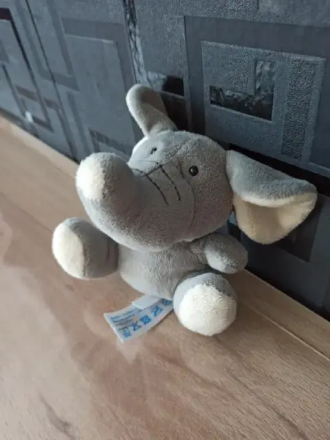 Kleiner Elefant Heunec