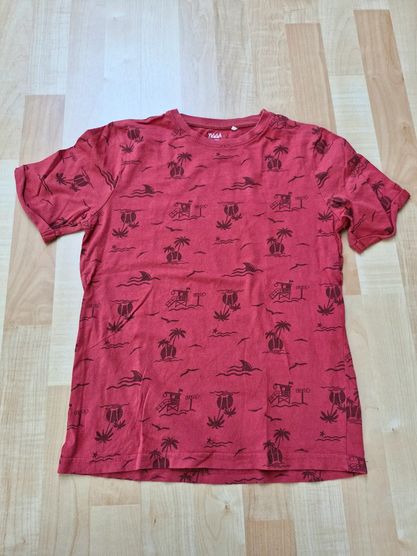 Yigga Ernstings Palmen Shirt neuwertig 140