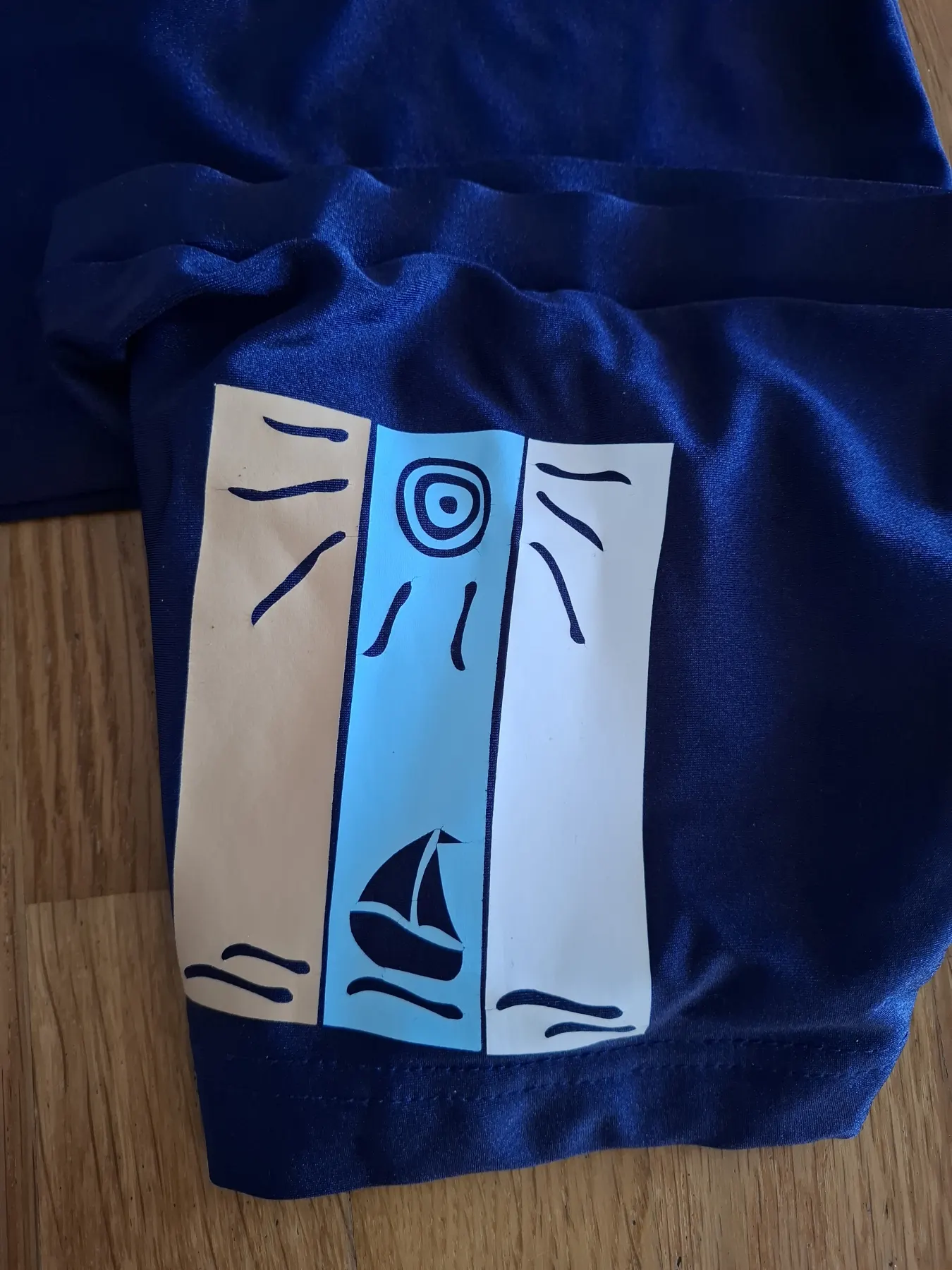 Set: Badehose & UV-Shirt 110 handmade Unikat Otter blau