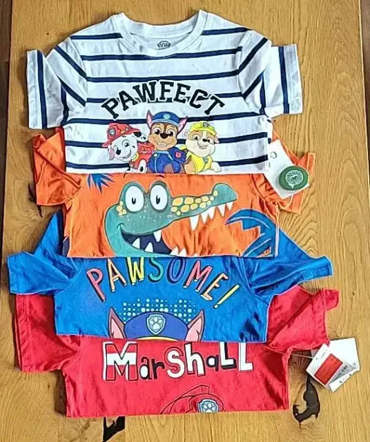 T-Shirts Gr.  128 Neu