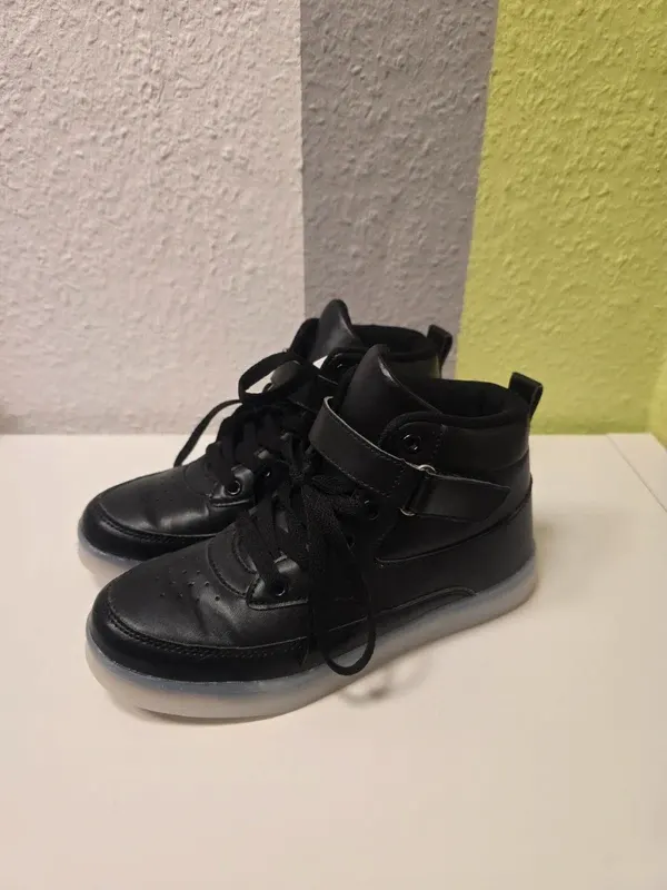LED Schuhe Gr. 36