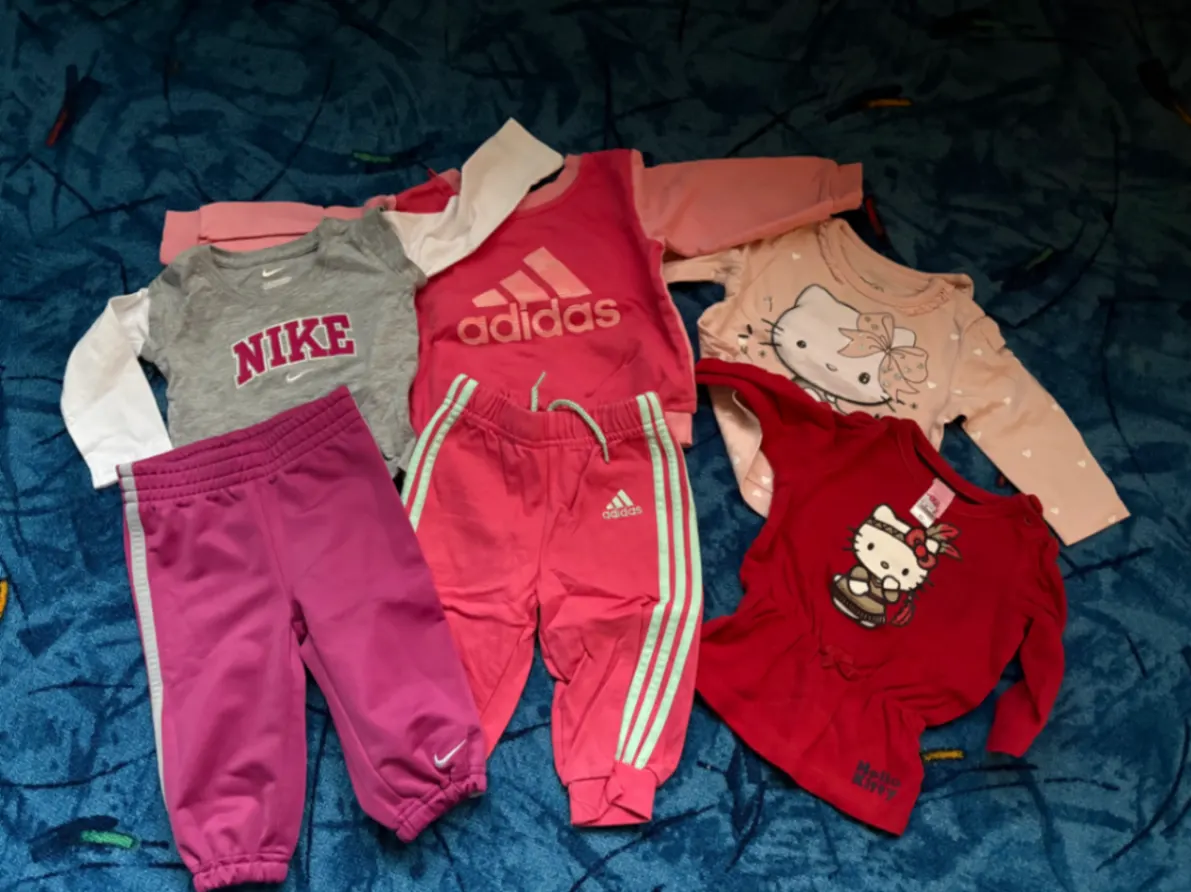 Großes Kleiderpaket Gr.62/68
