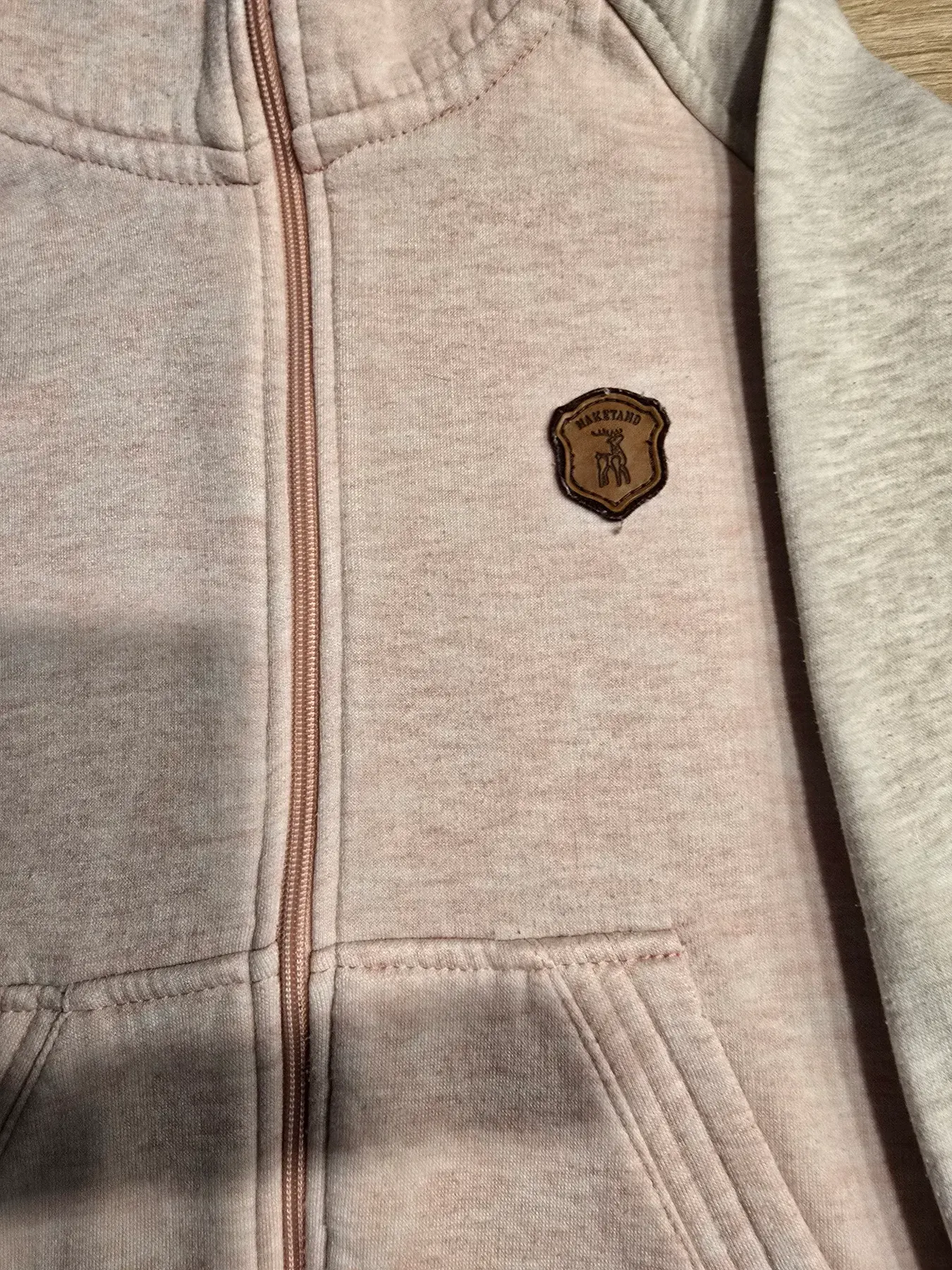 Tolle Mädchen Hoody Sweatshirt Jacke von Naketano Größe 152 Tolle Mädchen Hoody Sweatshirt Jacke von Naketano Größe 152