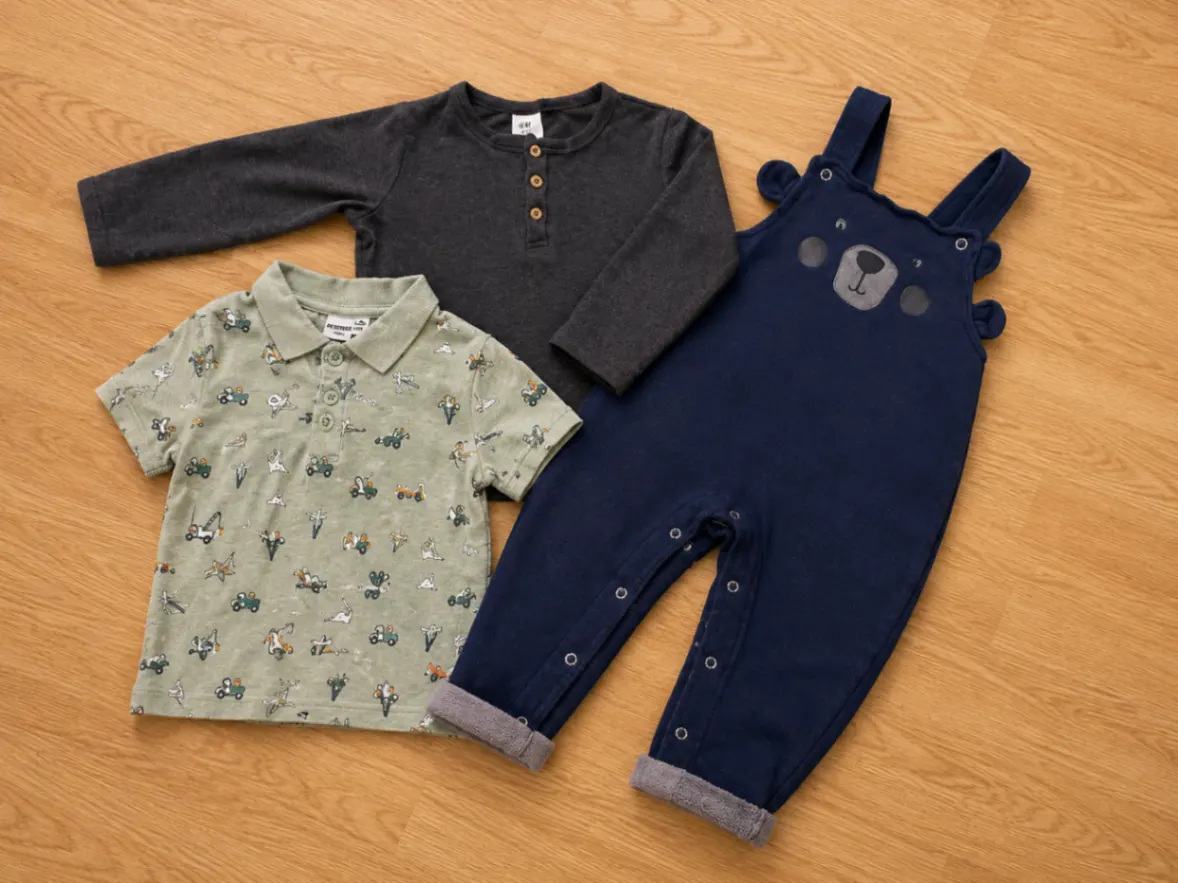 Jungen Kleidungspaket Gr. 86 H&M, Alana, Reserved | Sets, Bodies, Pullover