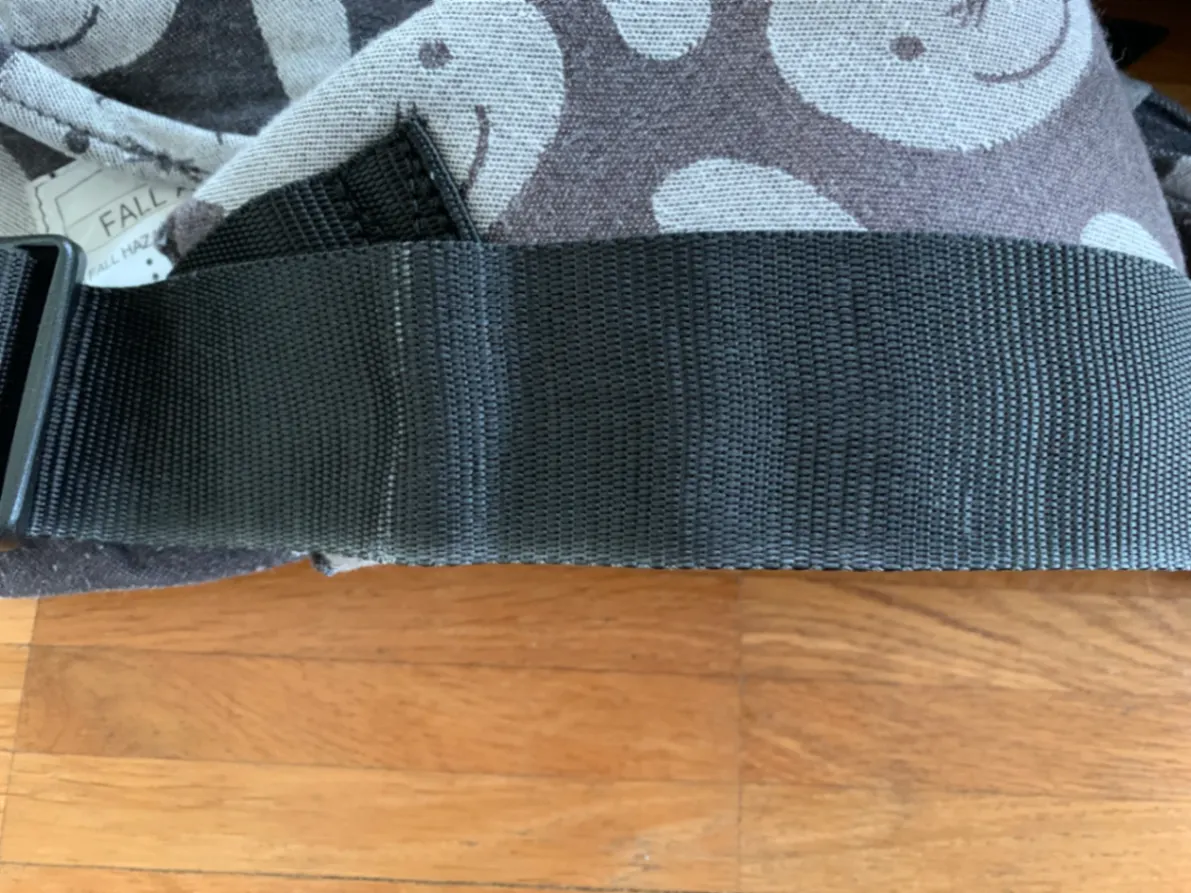 Emeibaby ergonomisch, Tragetuchstoff, Weiße Hasen, Babysize mit Schnallen, OVP, Trage, Fullbuckle