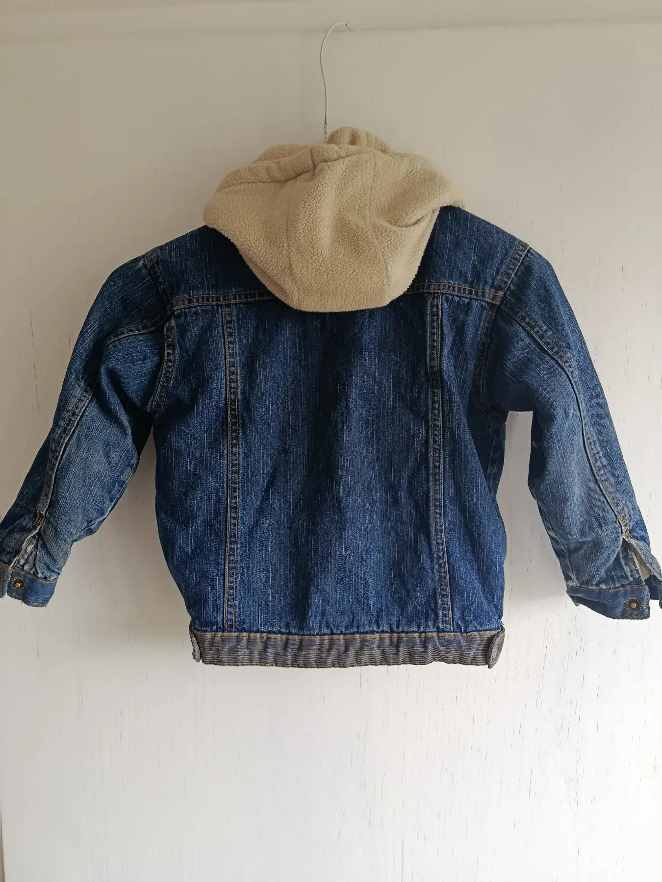 Jeansjacke gefüttert