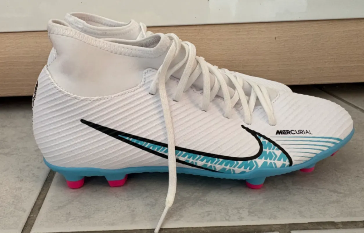 Fußball Schuhe Nike Superfly 40,5