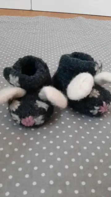 Baby Filzschuhe Gr. 62/68, Mäuschen, Handmade, Waldorf, Herbst, Winter, grau, gefilzt