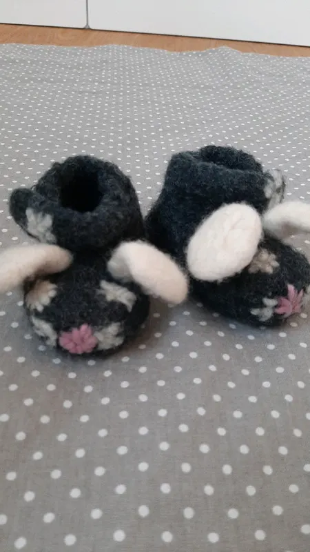 Baby Filzschuhe Gr. 62/68, Mäuschen, Handmade, Waldorf, Herbst, Winter, grau, gefilzt