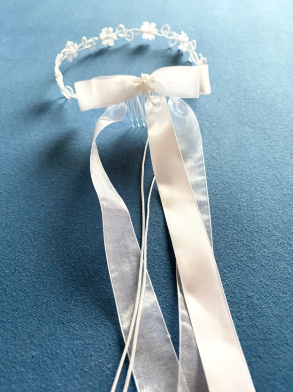 Weise Kommunionskleid mit Bolero u. Haarkranz Gr. 152