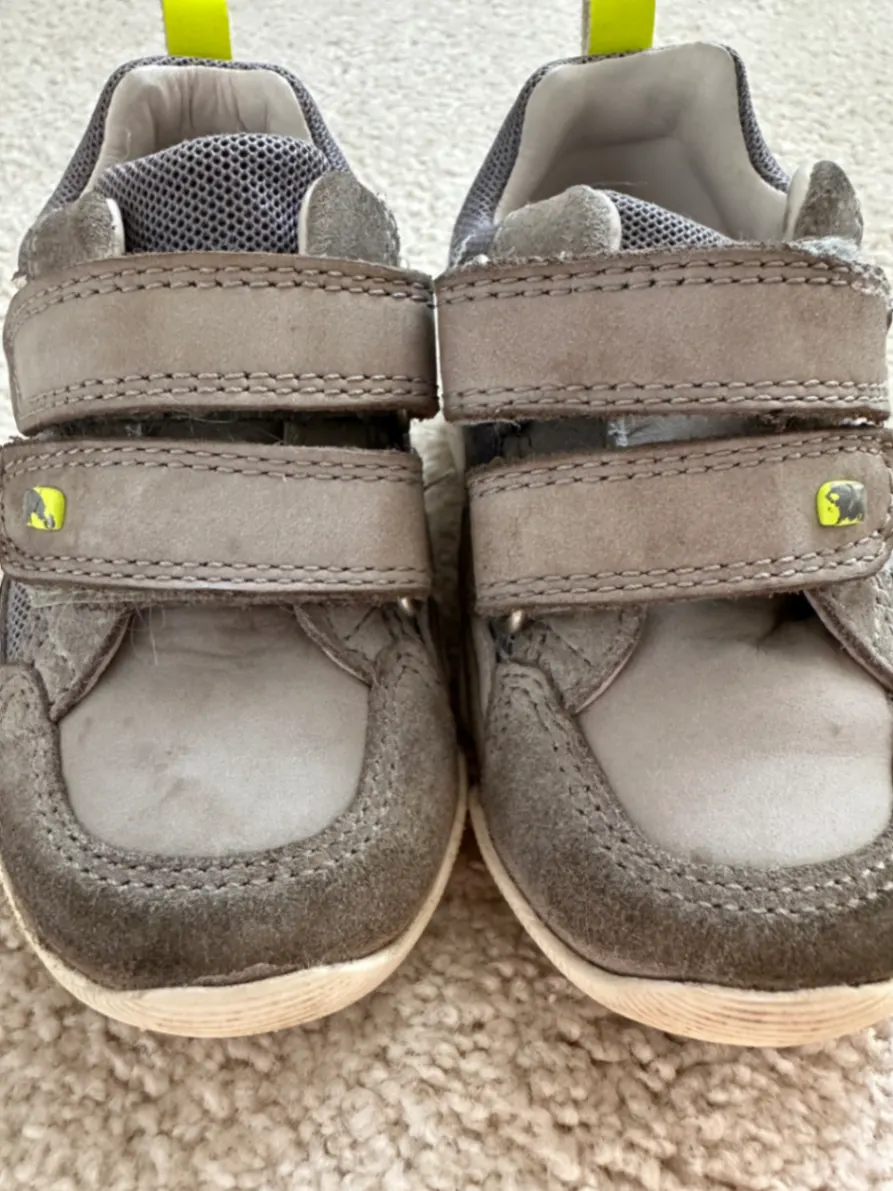 Schuhe Babyschuhe Elefanten Gr. 19
