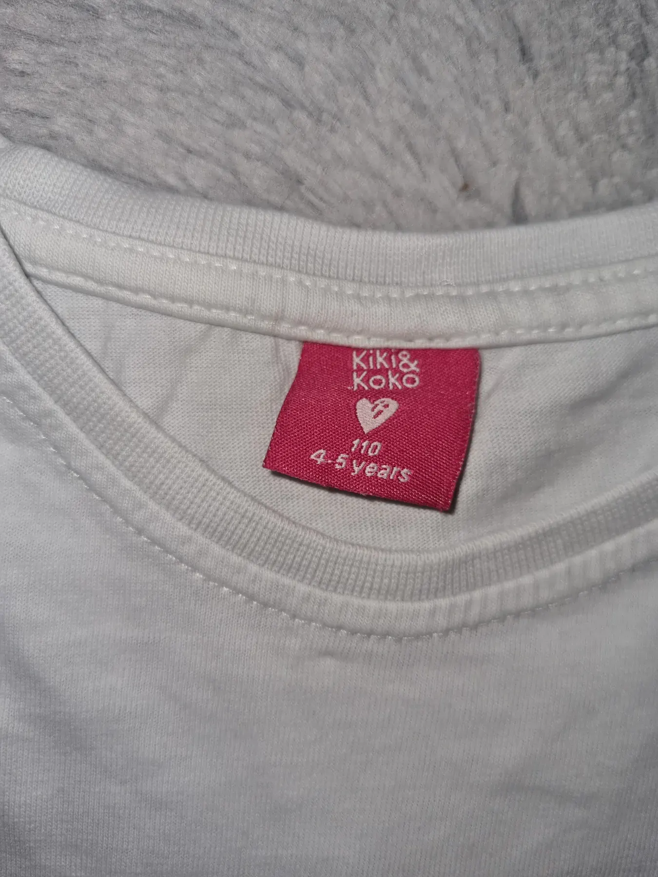 #155 weißes Langarmshirt gr 110 rehprint