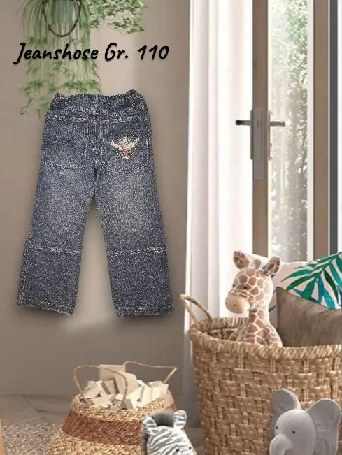 Jeanshose Gr. 110 tragbar ab 104 - 110