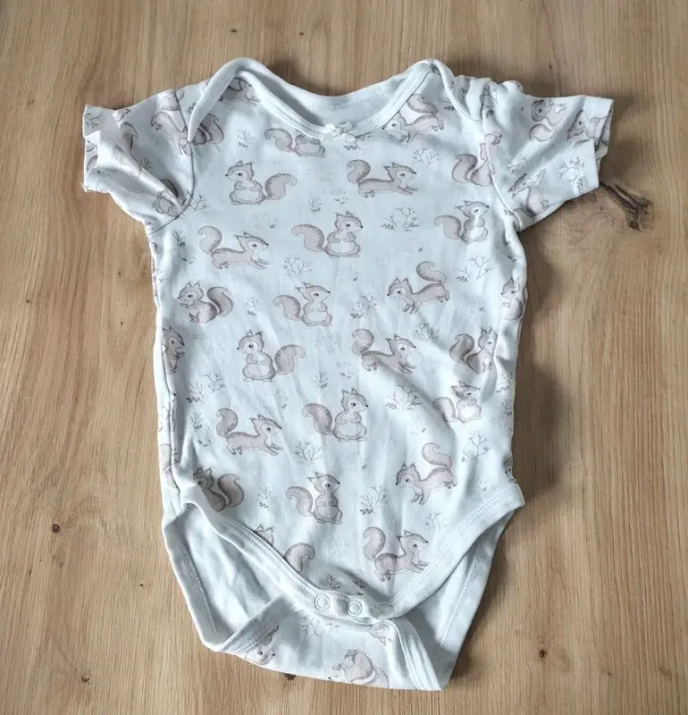 5er Set C&A Kurzarmbodies Mädchen rosa, lila, Punkte Größe 86