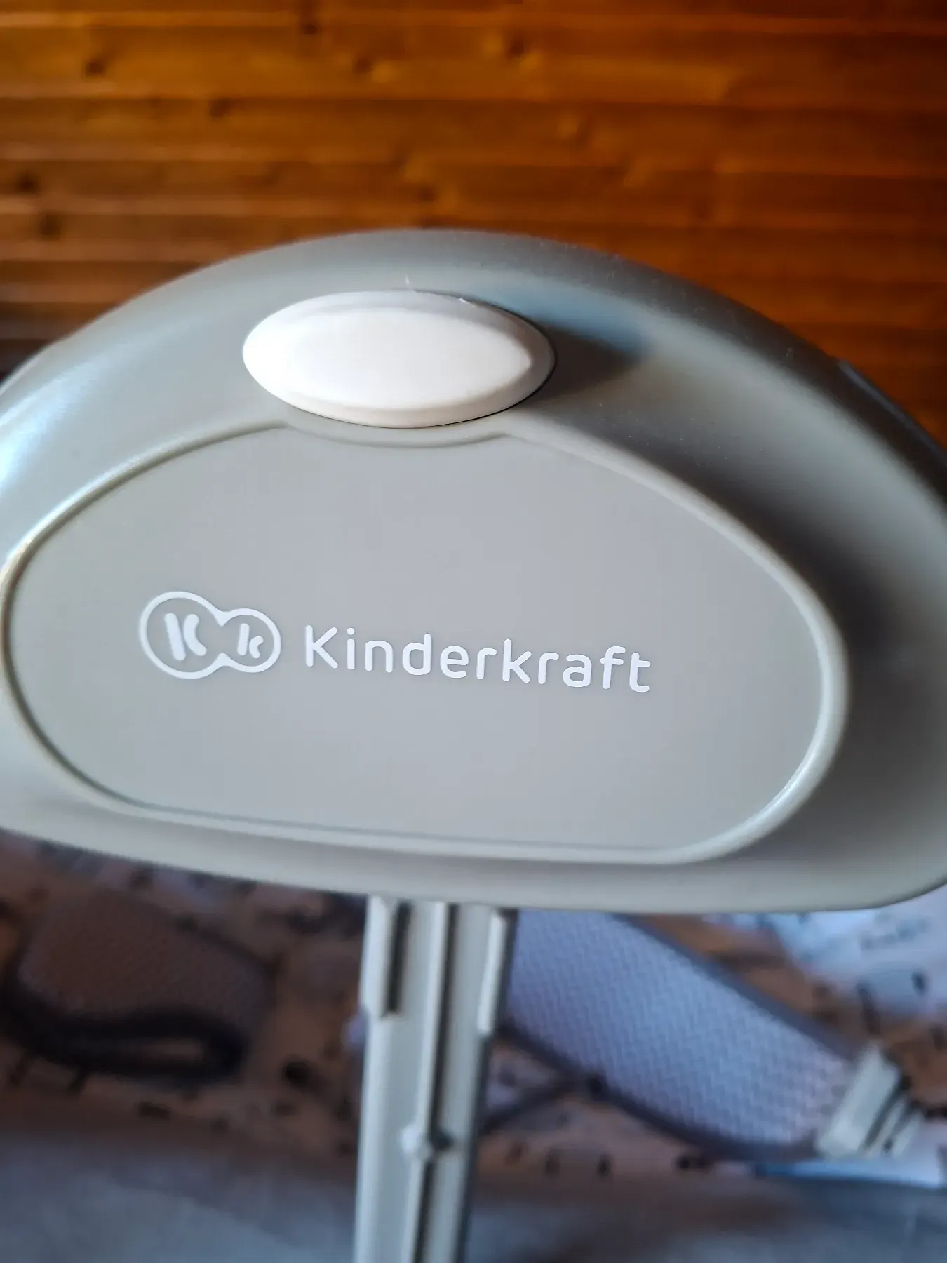 Kinderkraft Batteriebetriebene Babywiege