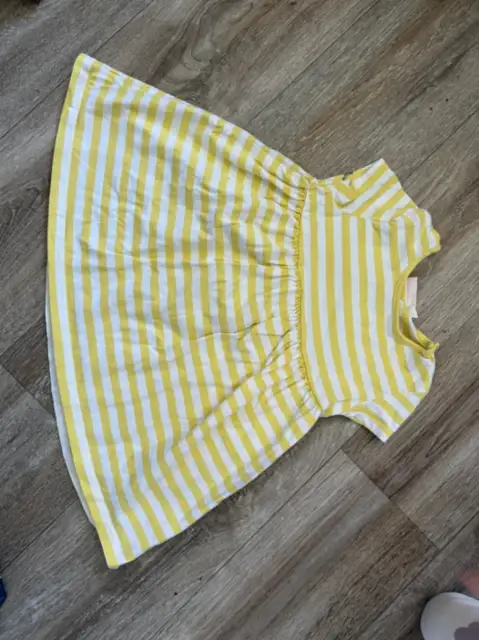 Kleid kurzarm Größe 86
