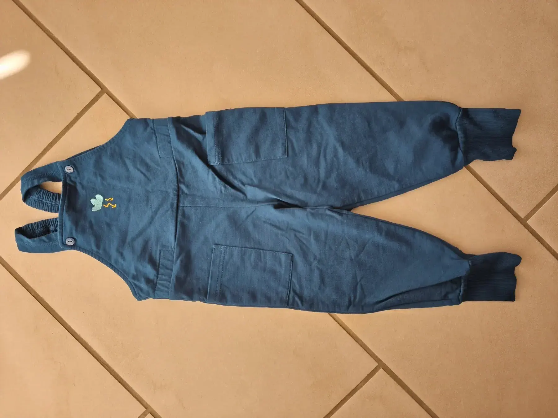 Neue Jako-O Latzhose 92/98