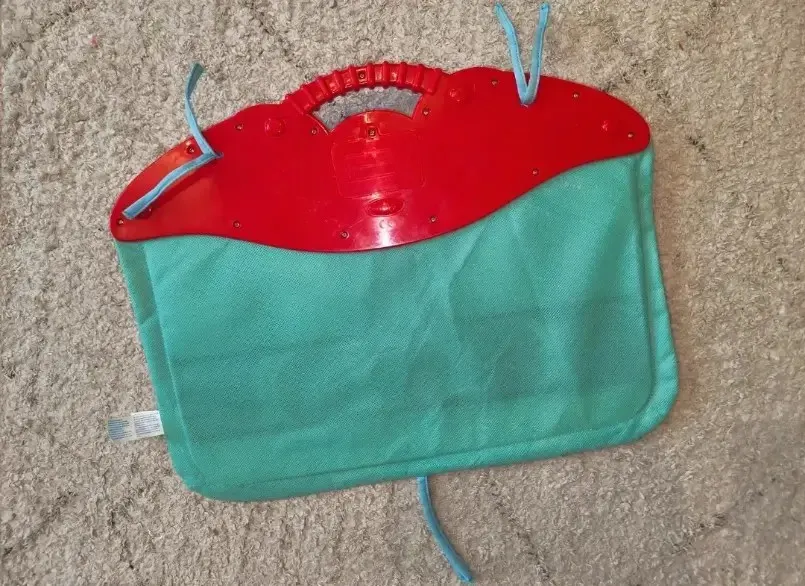 Playgro Füßchenklavier Musikmatte