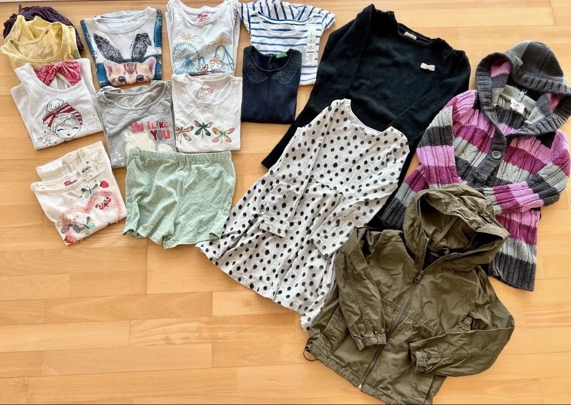 Großes Kleidungspaket Mädchen Sommer Größe 110/116 - 15 Teile