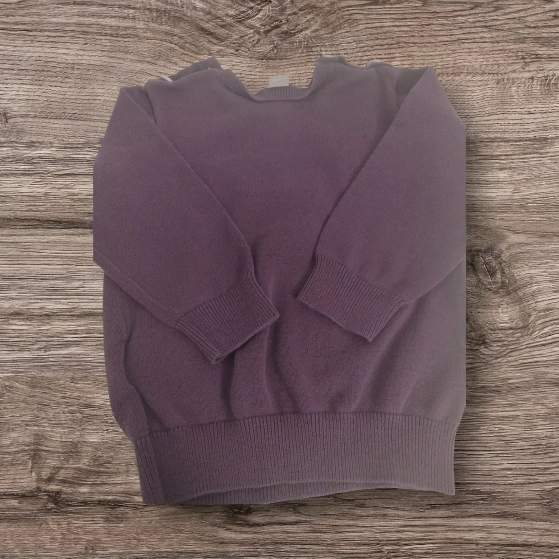 Pullover lila Sterne Knöpfe