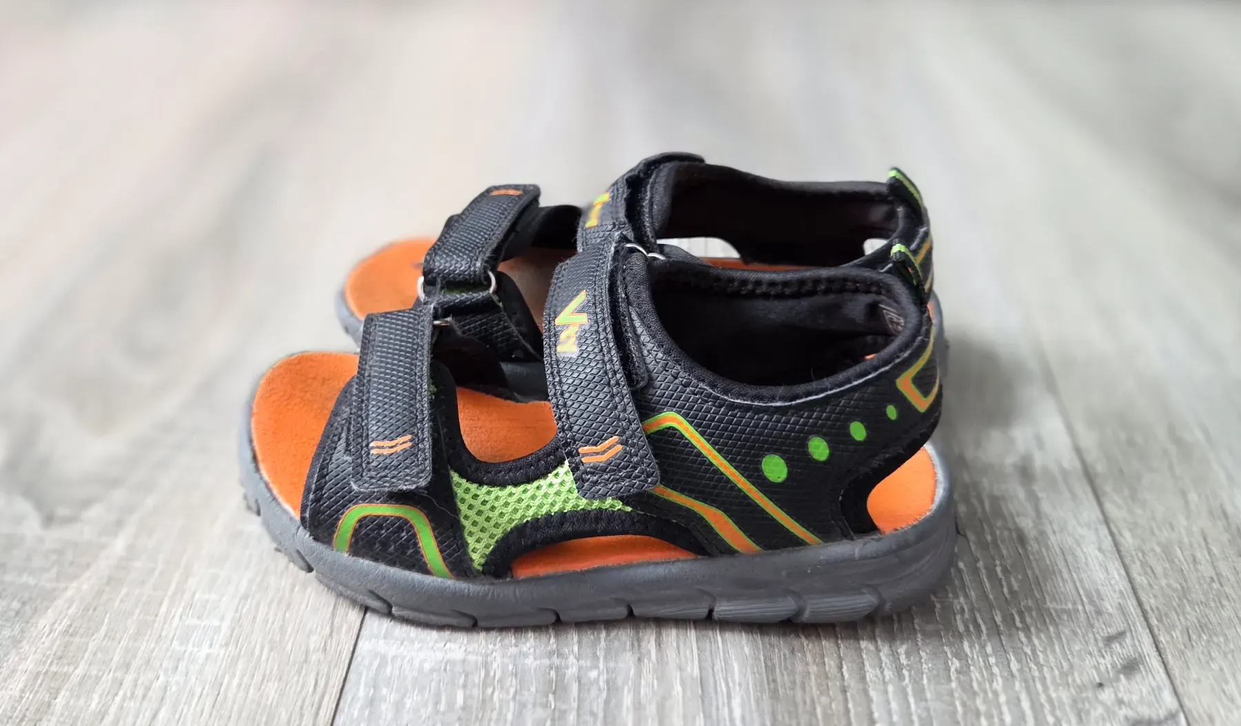 Vty Sandalen Gr. 28