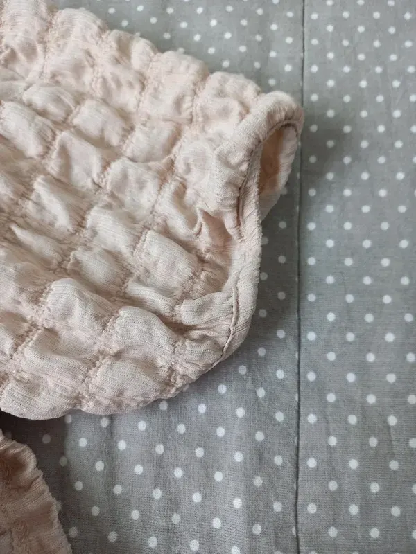 Zara Tunika Gr 152, Mädchen, Puffärmelchen, Bluse, beige, nude, festlich