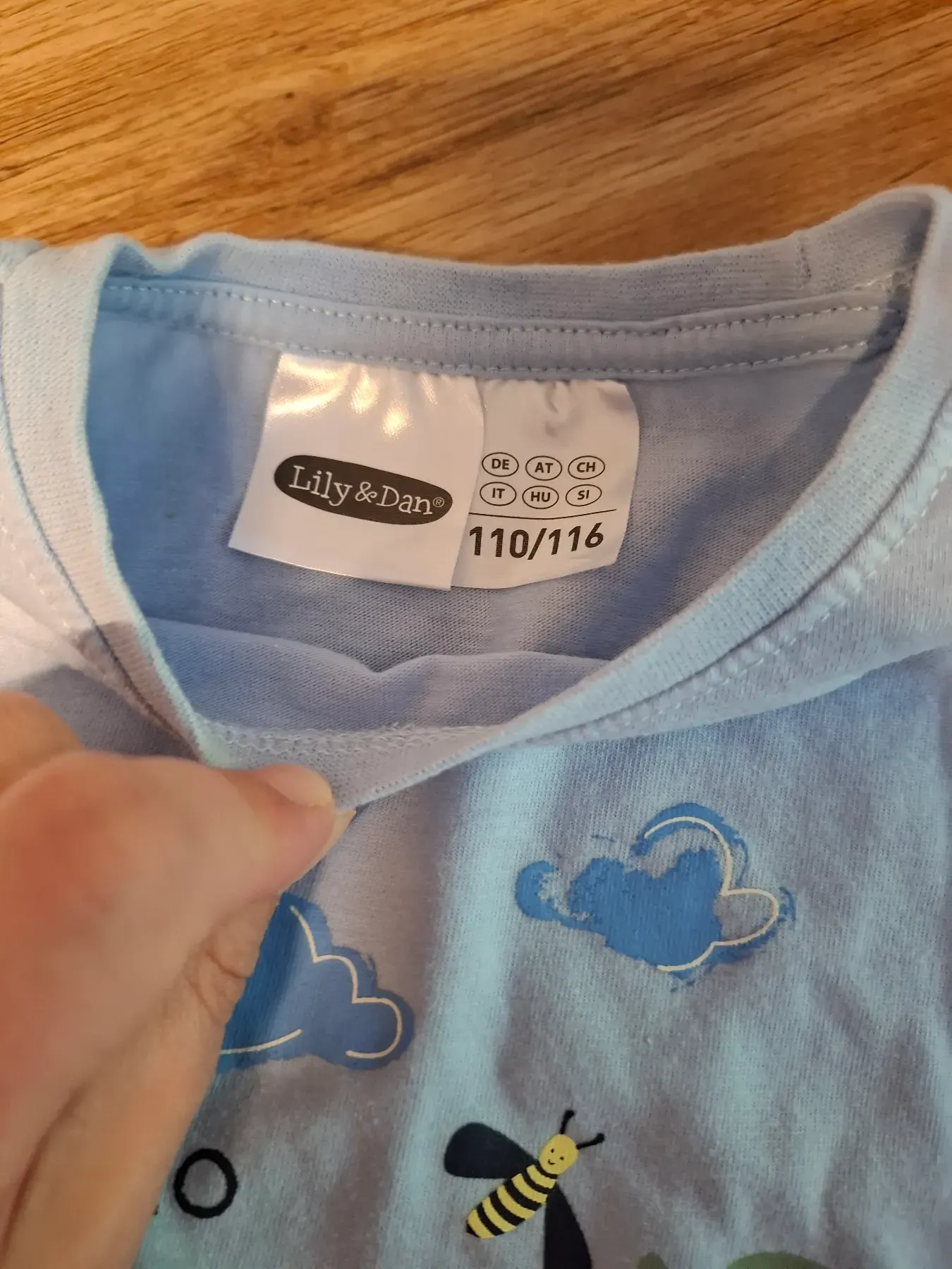 T-Shirts Größe 110/116 (3 Stück)