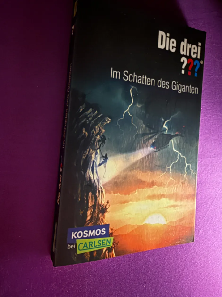 Die drei ??? - Im Schatten des Giganten