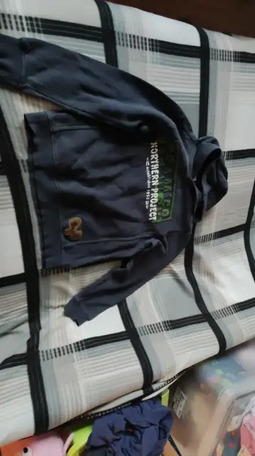 Langarmshirt mit Kapuze