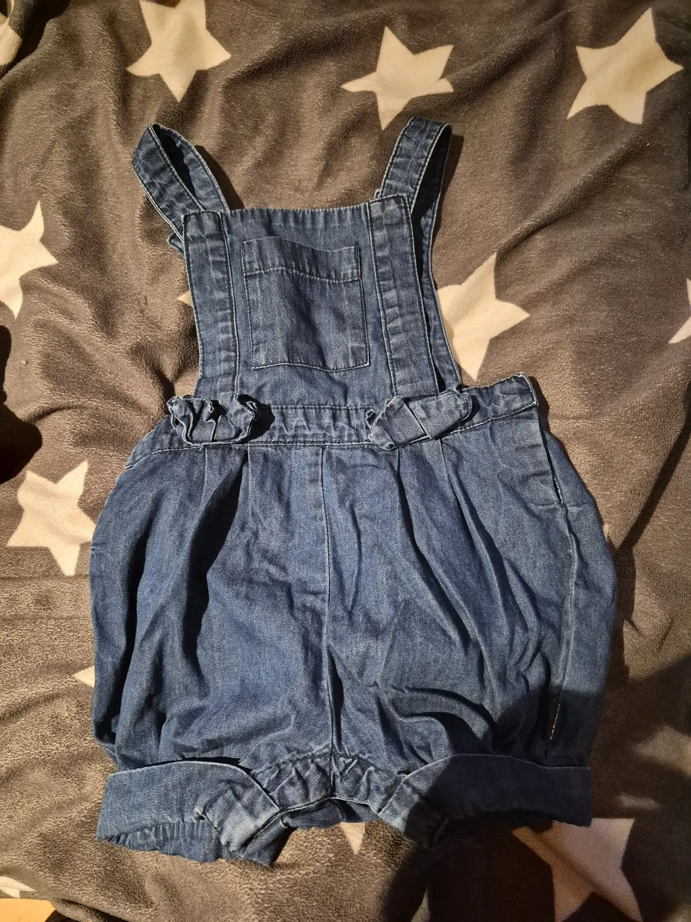 Latzhose