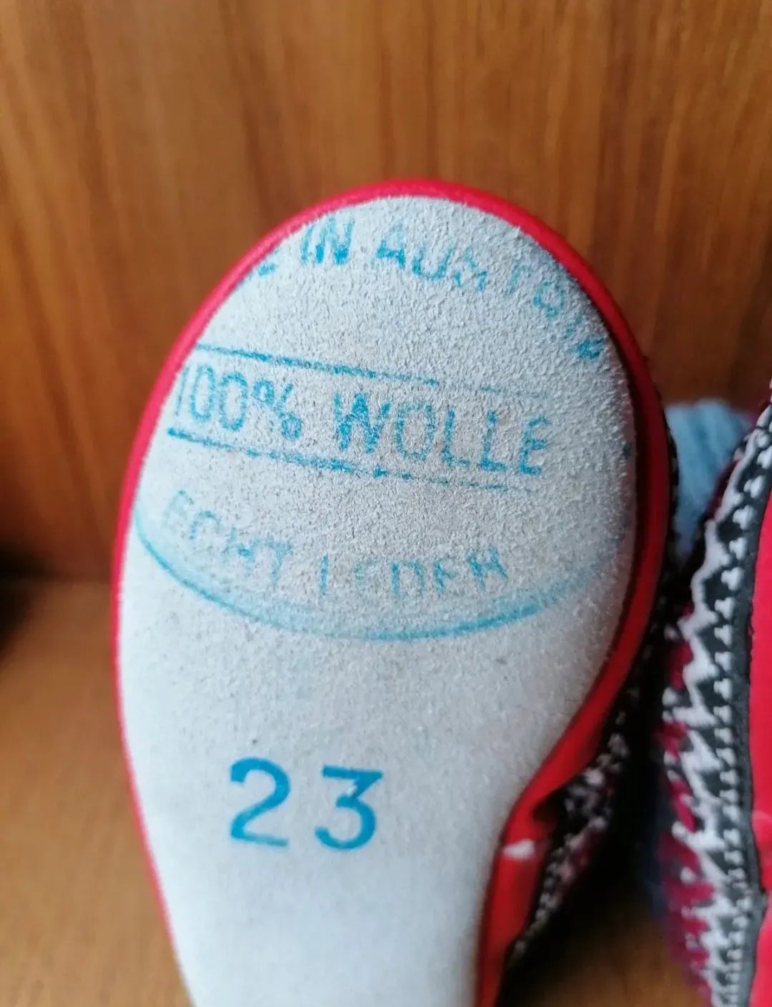 Echt Leder Echt Wolle Schuhe Größe 23 neu