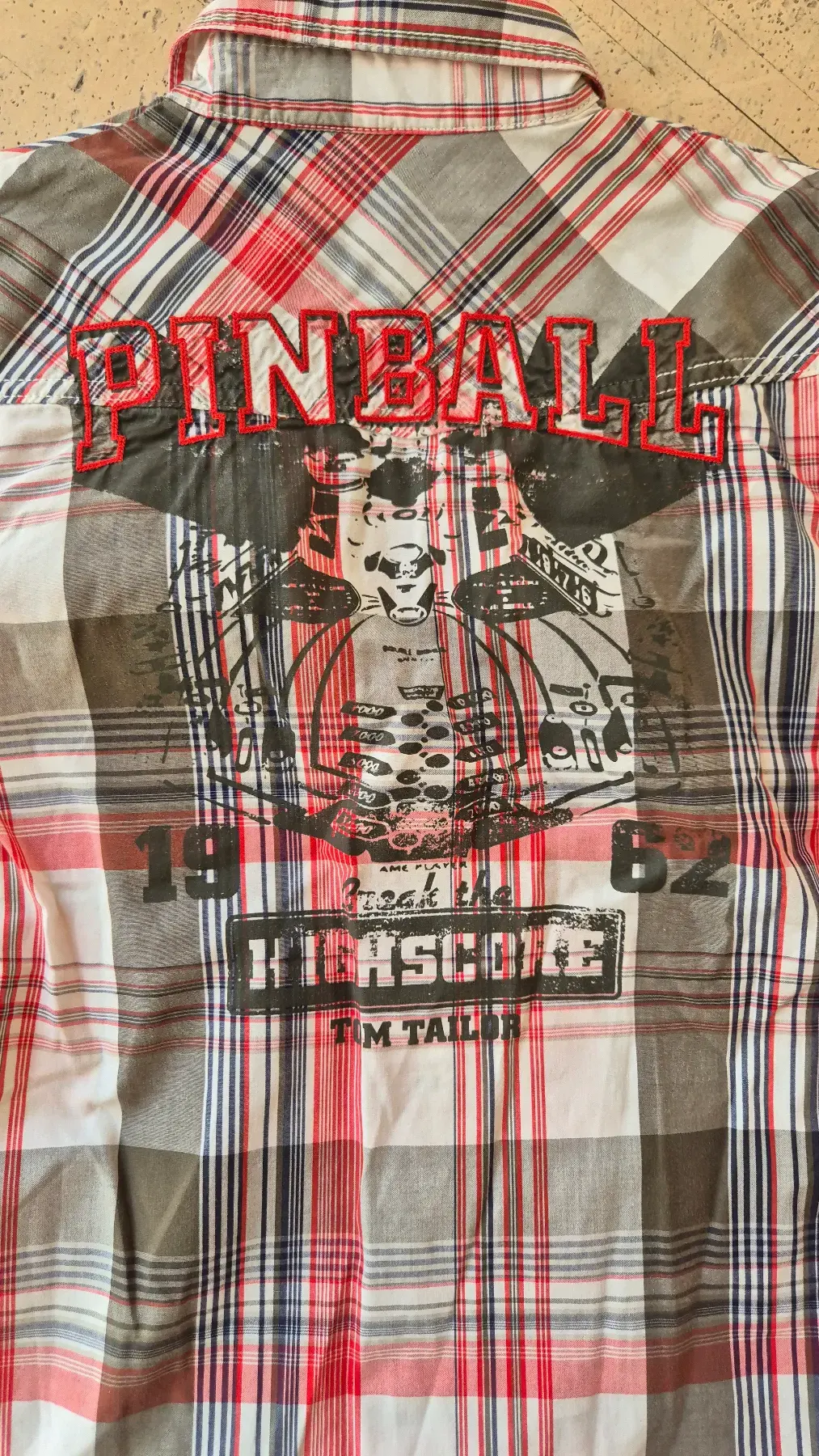 Tom Tailor Langarmhemd Gr. 128 – kariert rot/beige mit Backprint