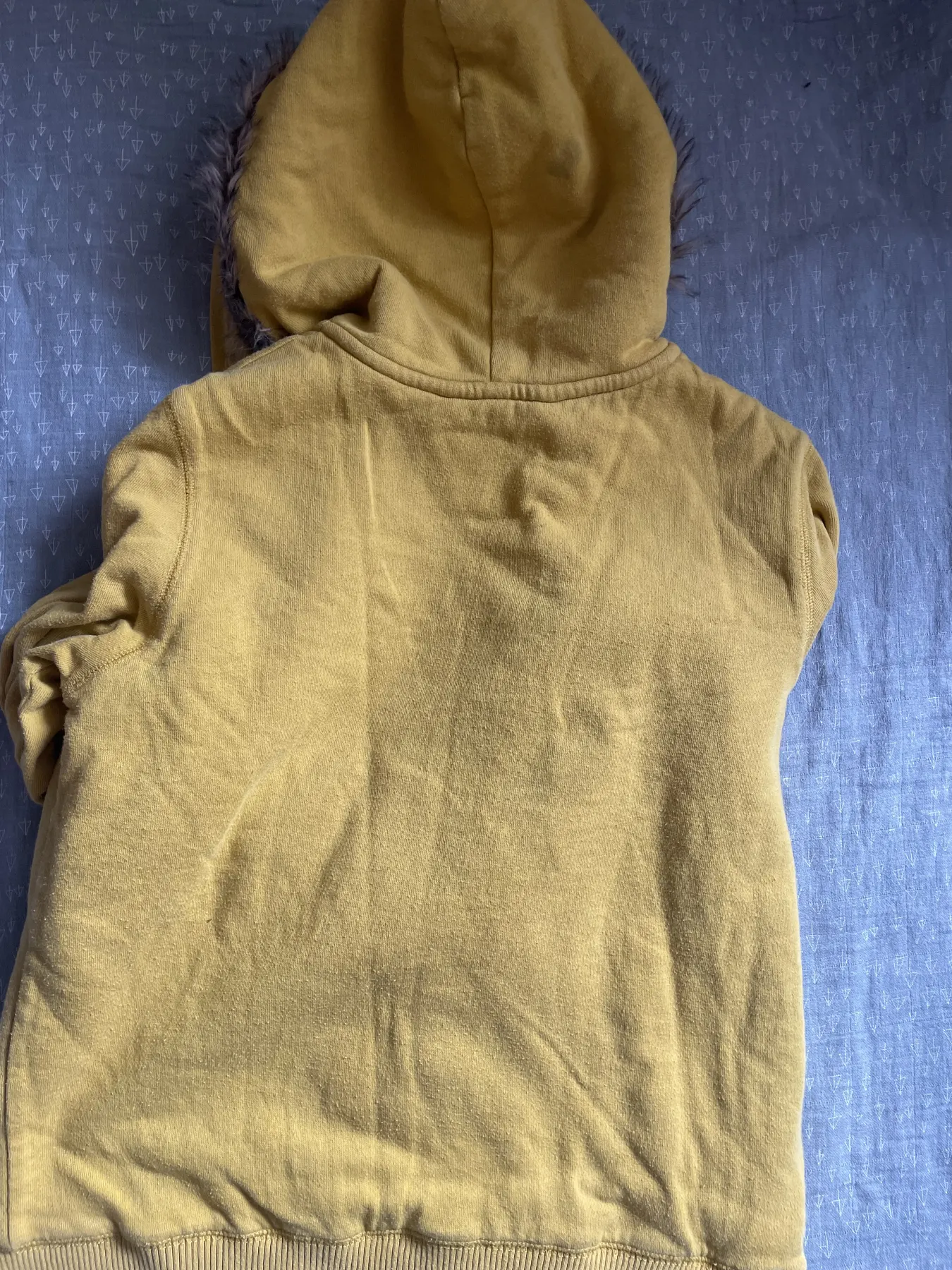 Mini Boden gelbe Löwe Sweatjacke warm