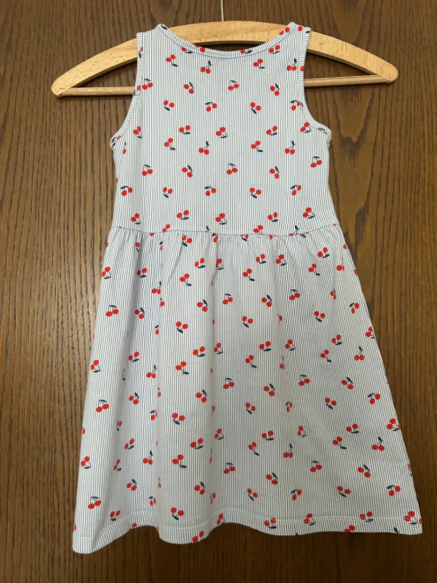 Kleid Gr. 110/116