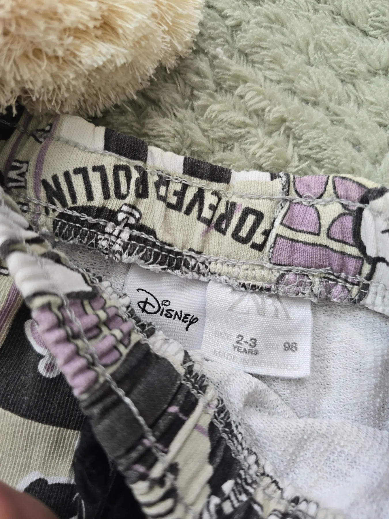 Zara Shorts Mickey Maus Gr. 98