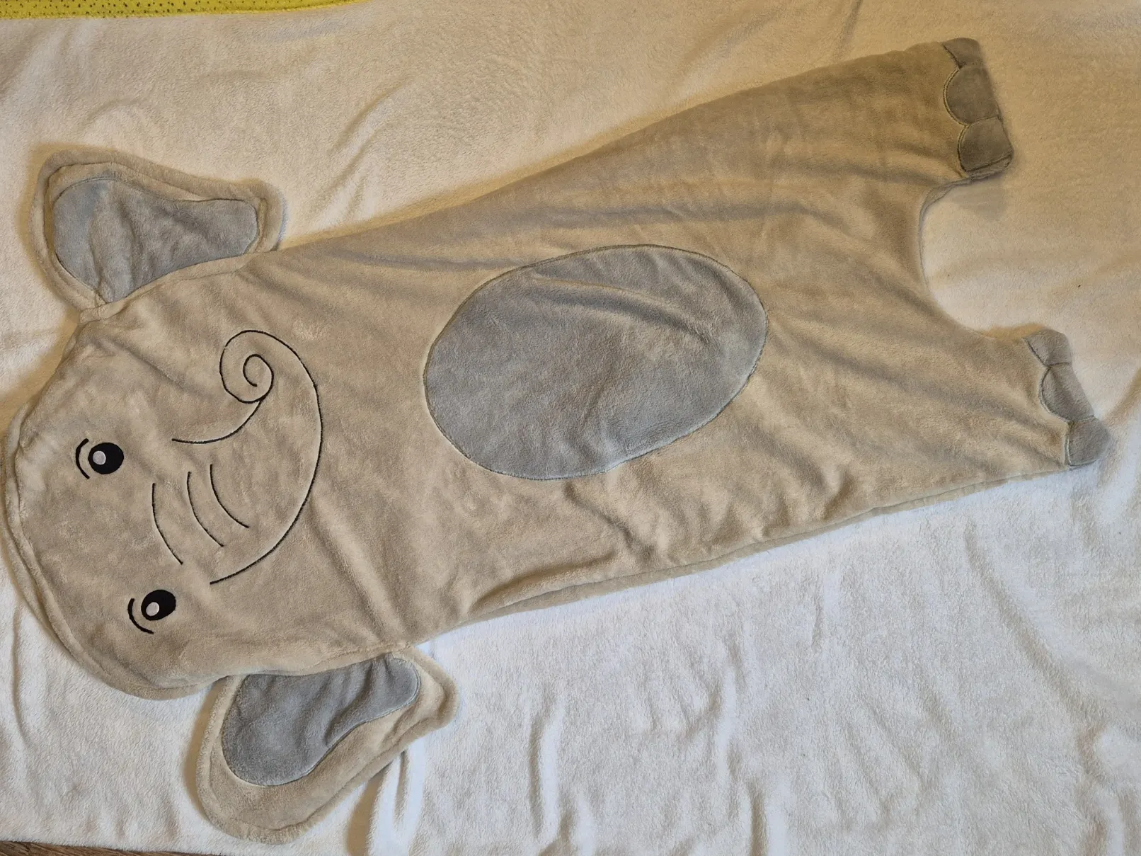 Kinder-Kuscheldecke zum Reinschlüpfen, Elefant, Livarno Home