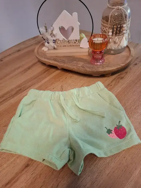 Shorts Größe 98