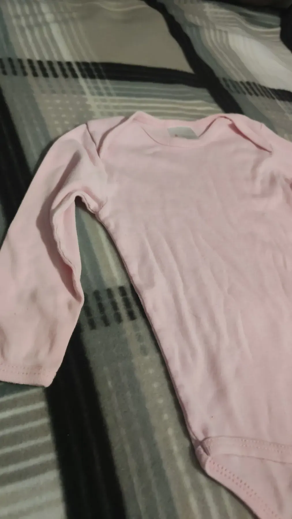 Body in der  74/80 Größe zu verkaufen